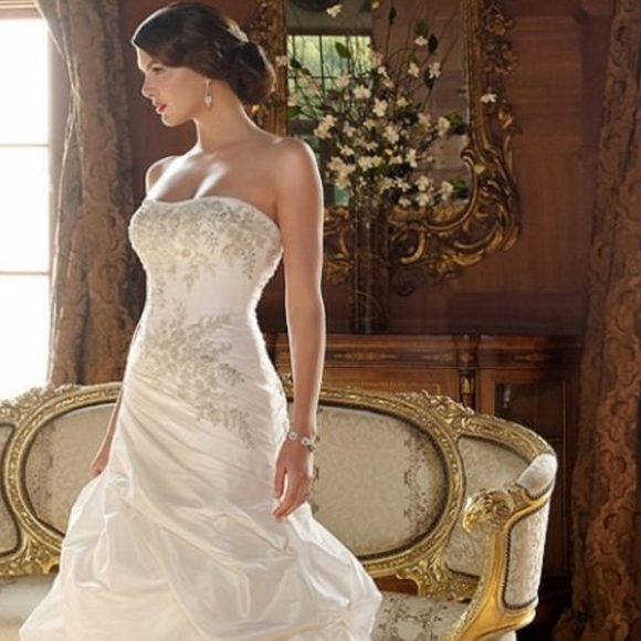 Dresses & Skirts - Casablanca 1996 Strapless Trumpet Gown size 8